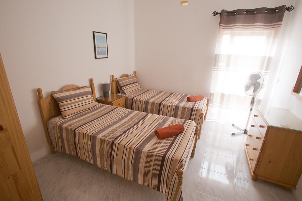 Dolphin Court Apartment Marsalforn Ngoại thất bức ảnh