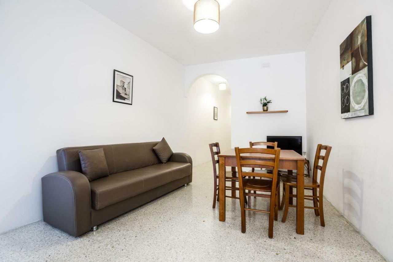 Dolphin Court Apartment Marsalforn Ngoại thất bức ảnh